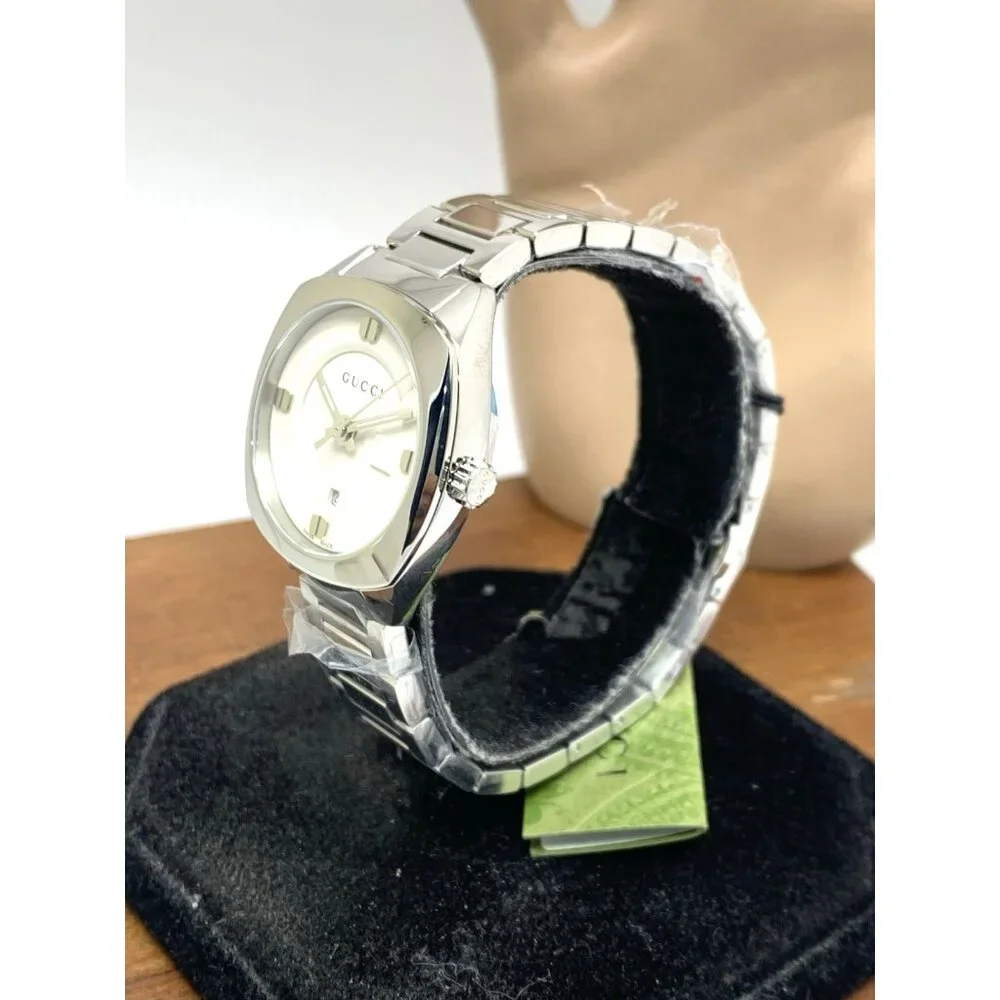 Gucci Women's Watch YA142502 Swiss Quartz GG2570 White Dial Silver Steel 29mm